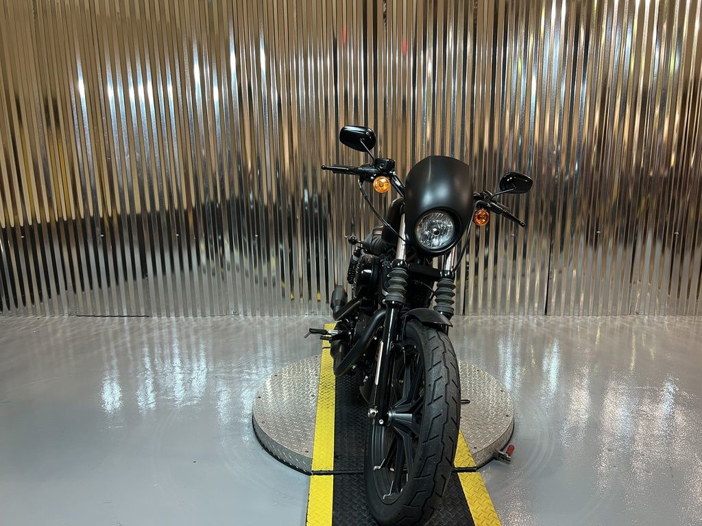 Sportster® Iron 883®