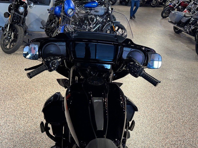 Street Glide® 3 Limited