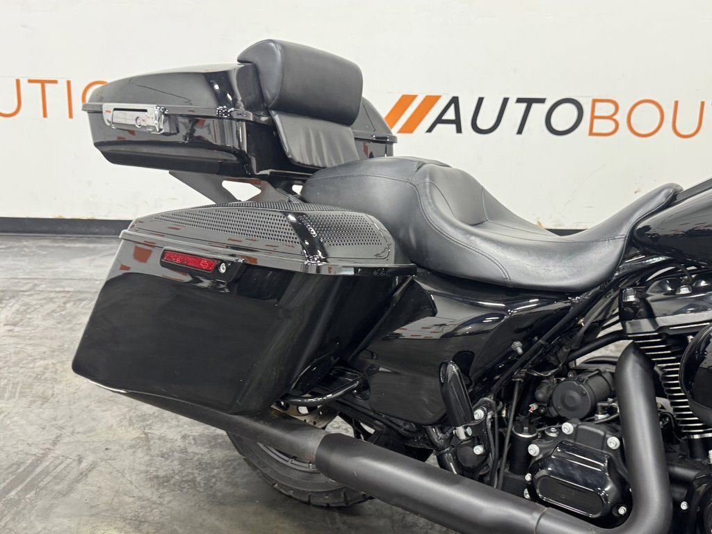 Road Glide® Special