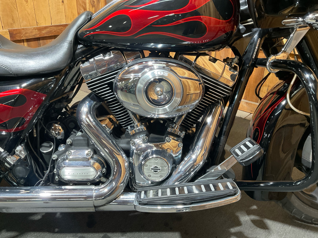 Road Glide® Custom