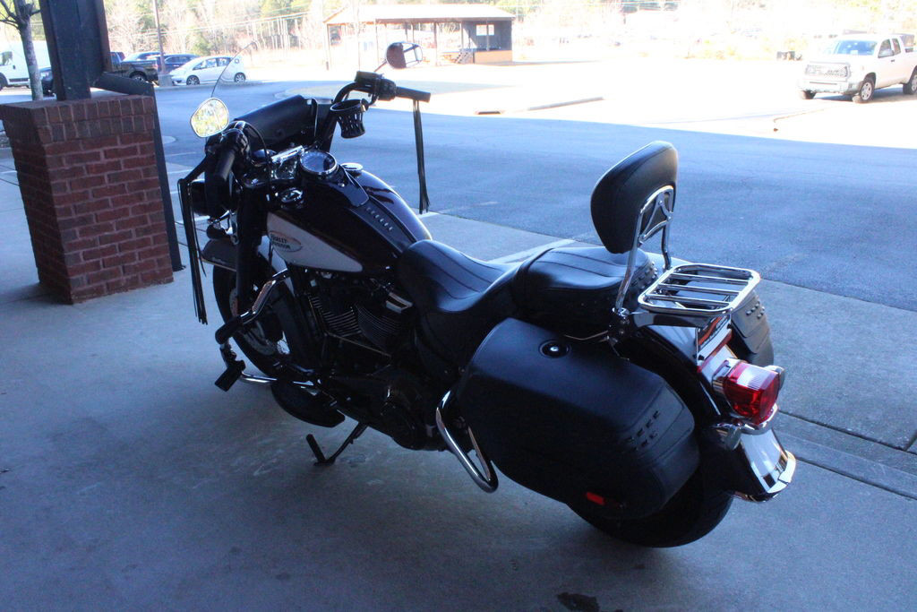 Heritage Classic 114