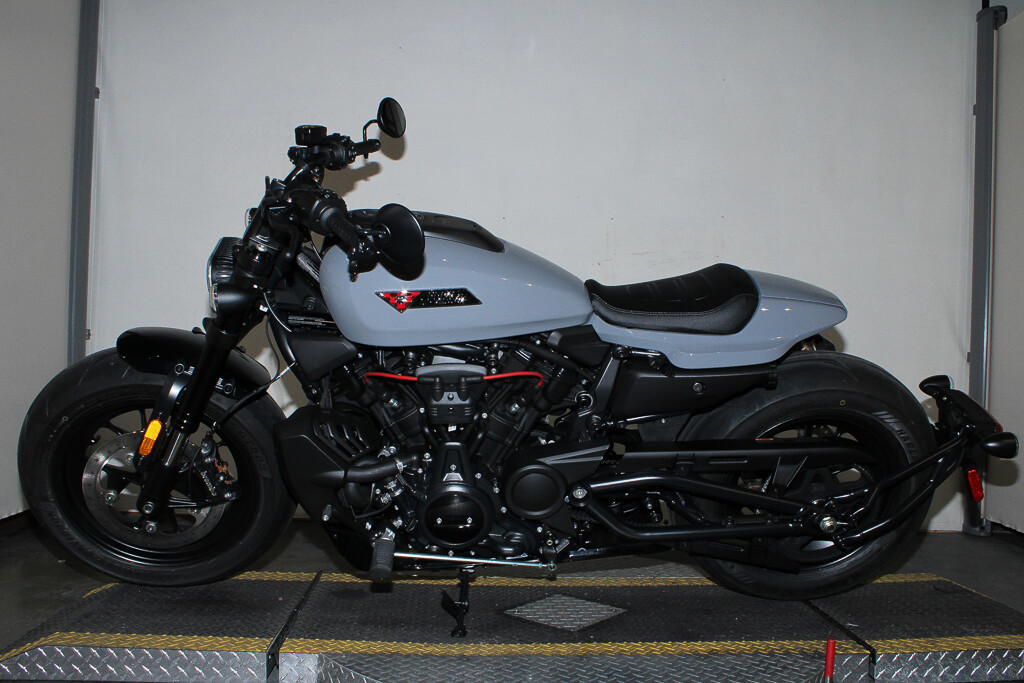 Sportster® S