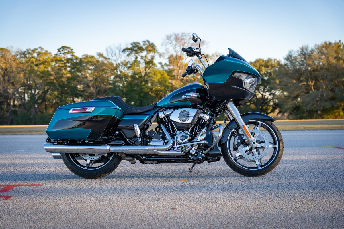 Road Glide®