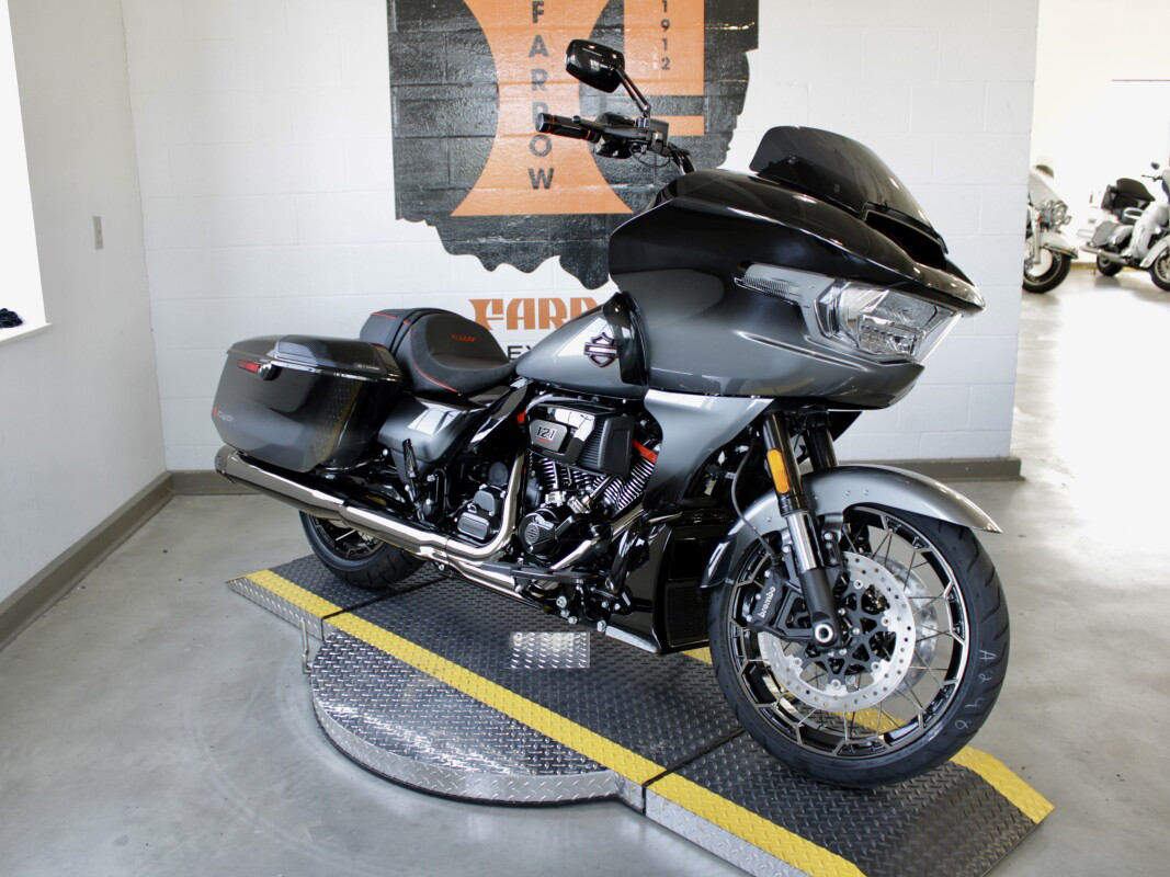CVO® Road Glide®