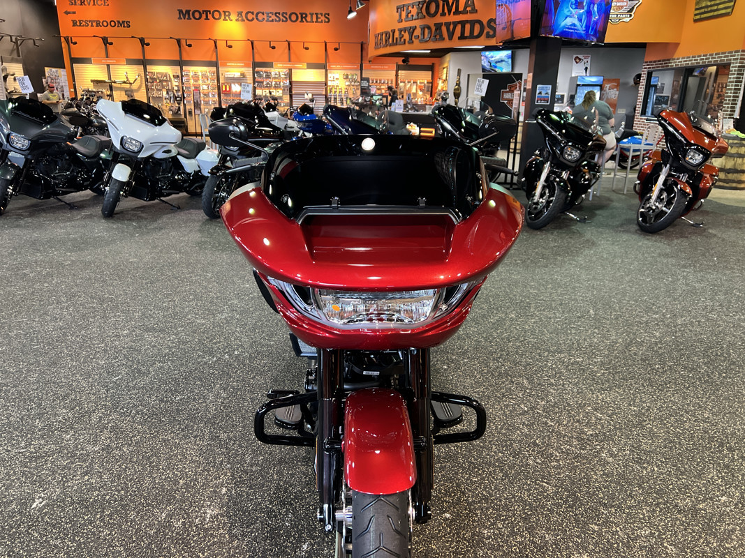 Road Glide®