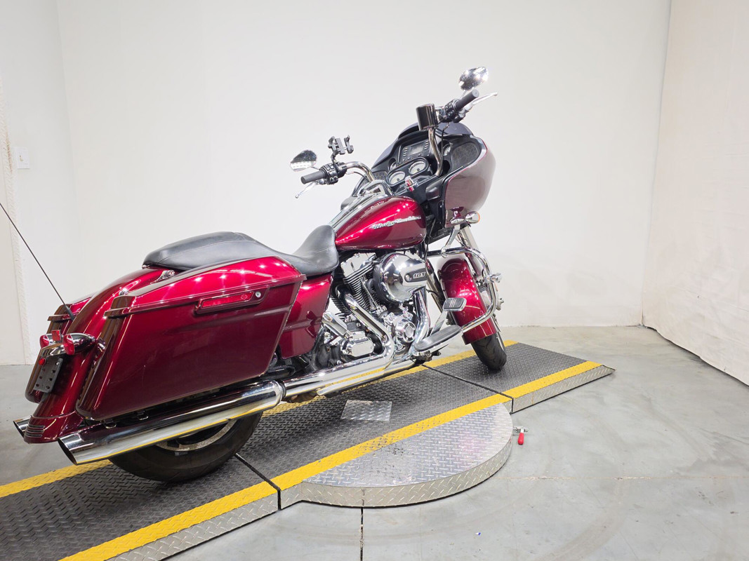 Road Glide®