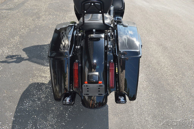 CVO® Street Glide®