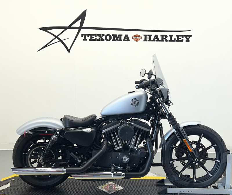 Iron 883®