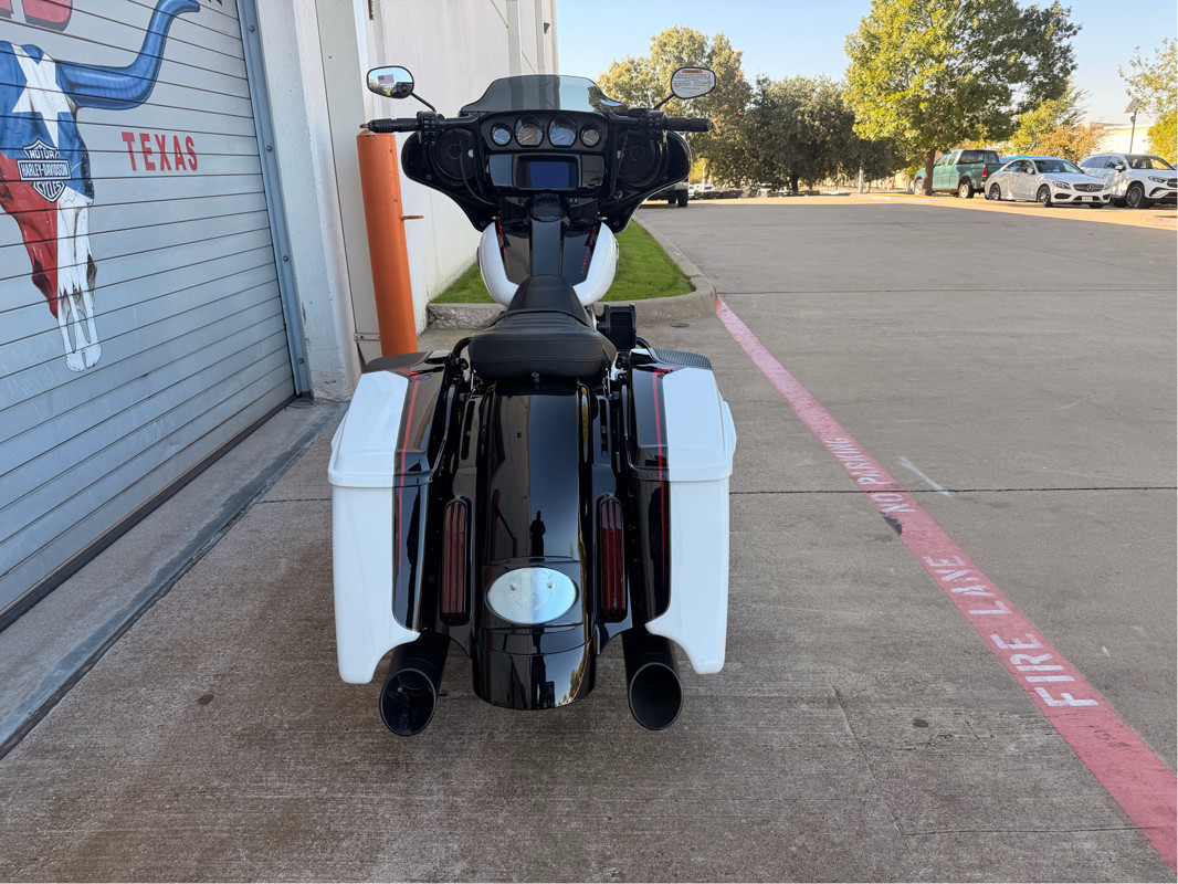 CVO® Street Glide®