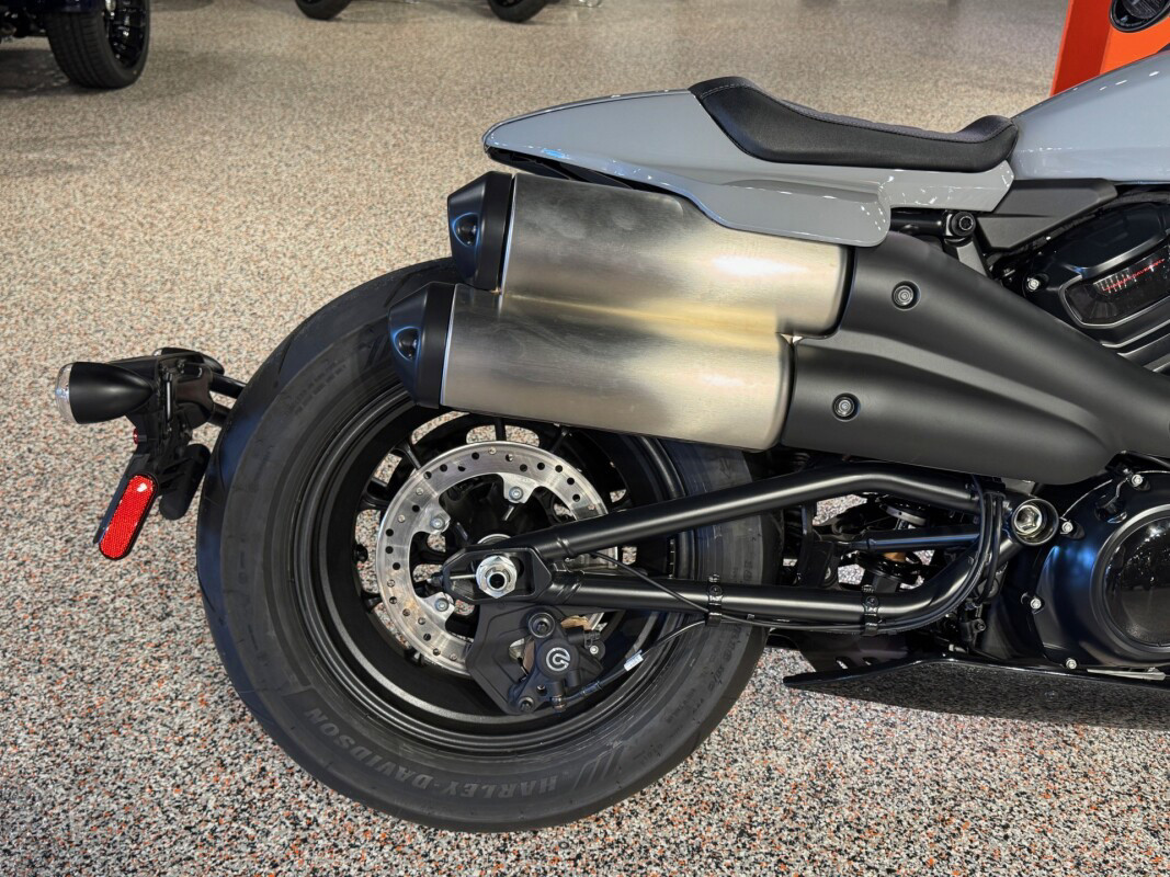 Sportster® S
