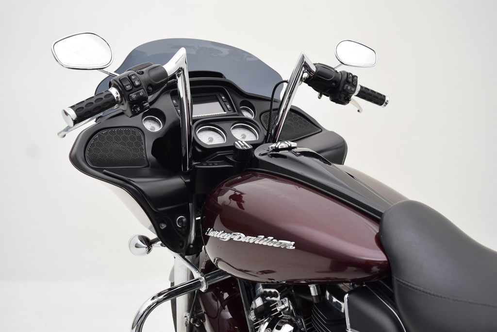 Road Glide®