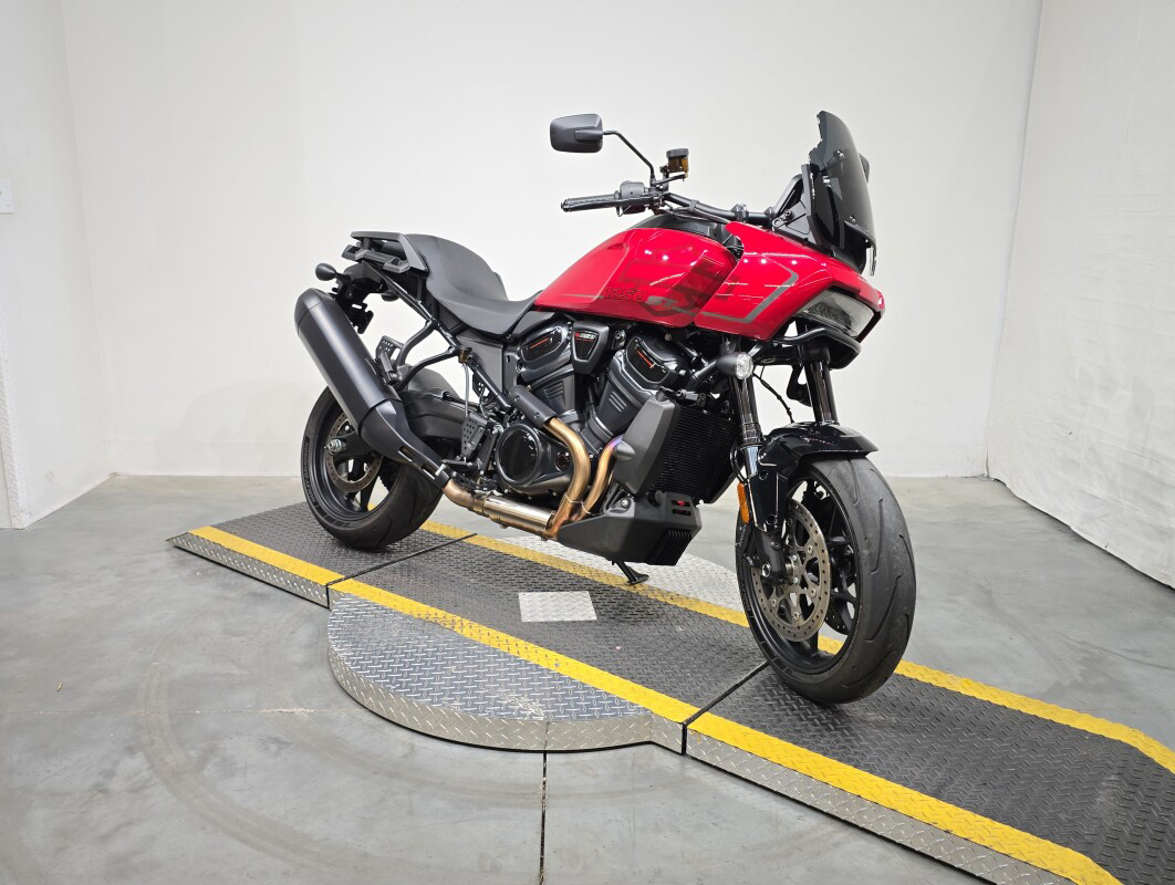 Pan America® 1250 ST