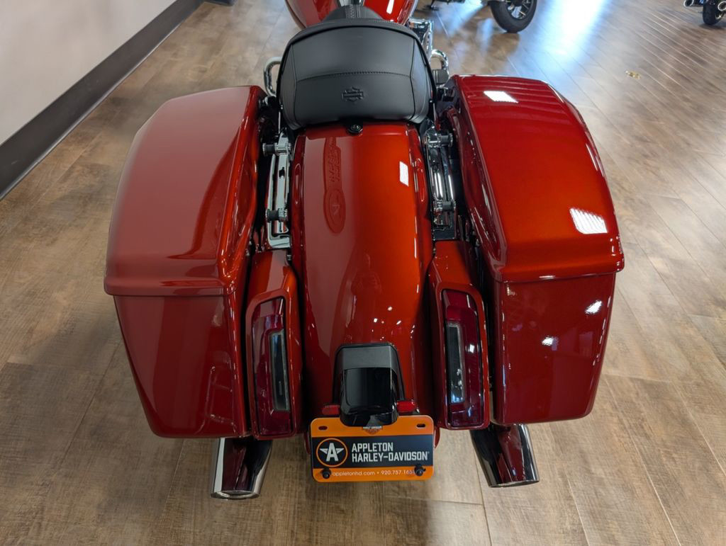Road Glide®