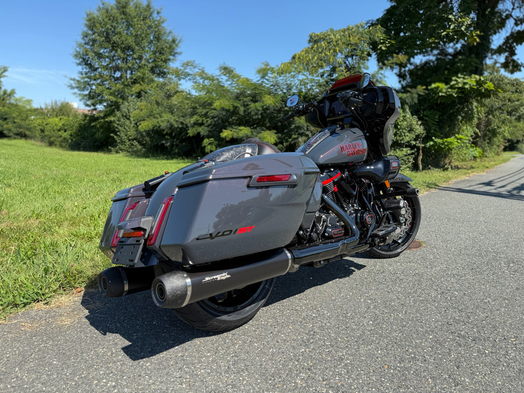 CVO® Street Glide® ST