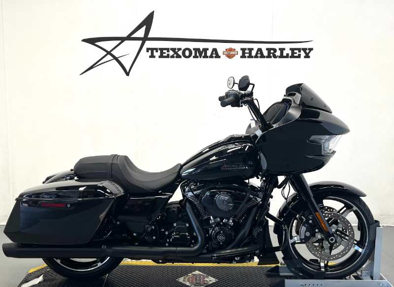 Road Glide®