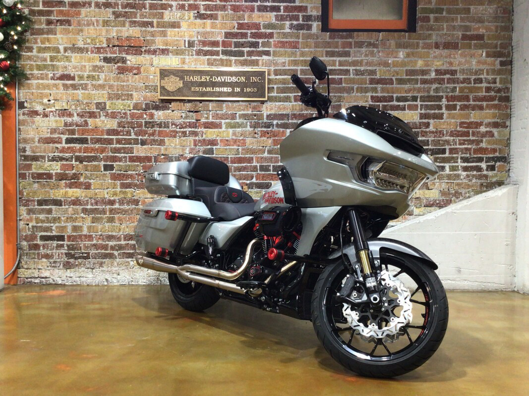 CVO® Road Glide® ST