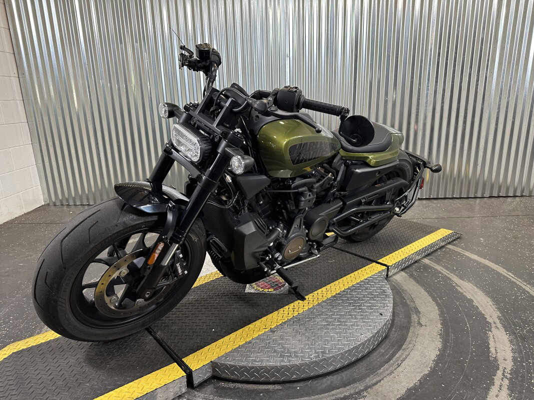 Sportster® S