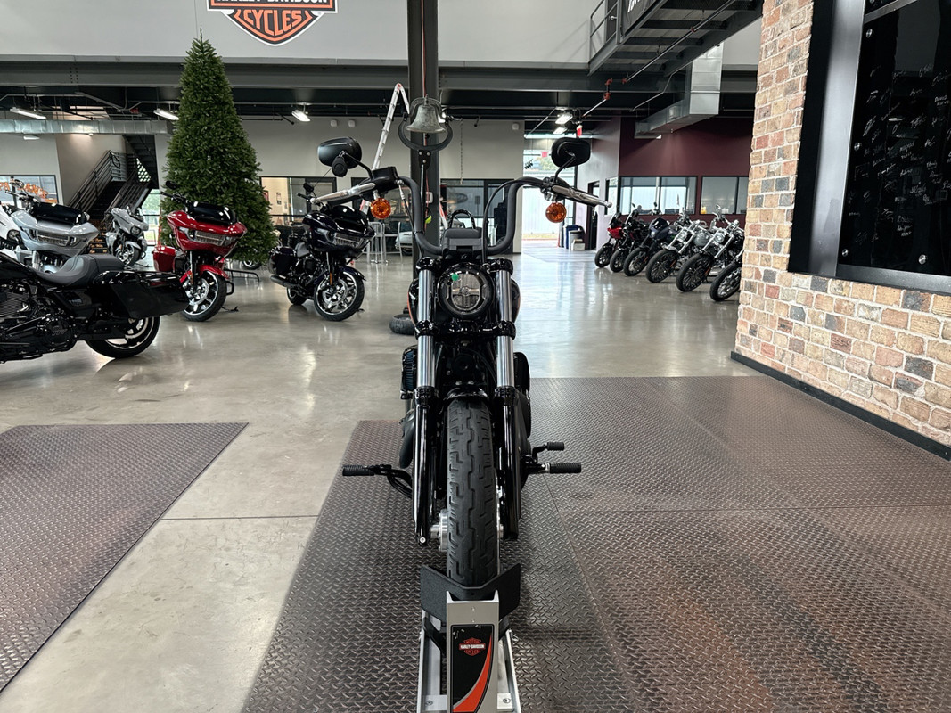 Street Bob® 114