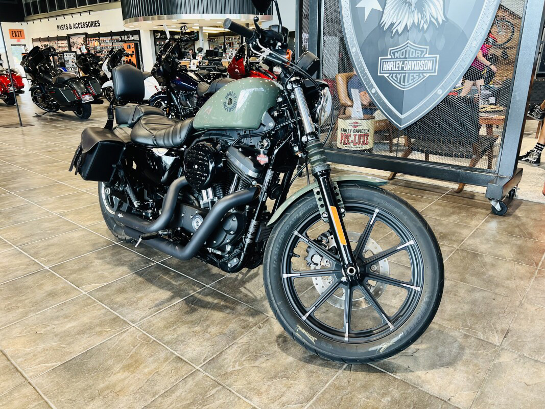 Iron 883®