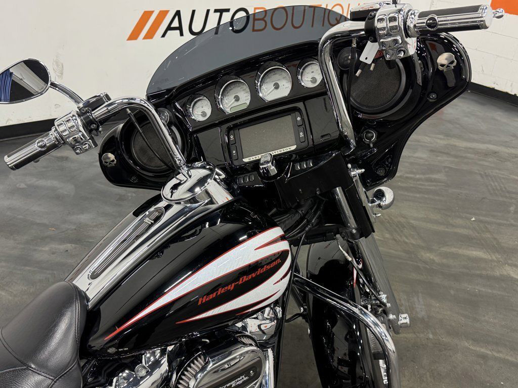 Street Glide® Special