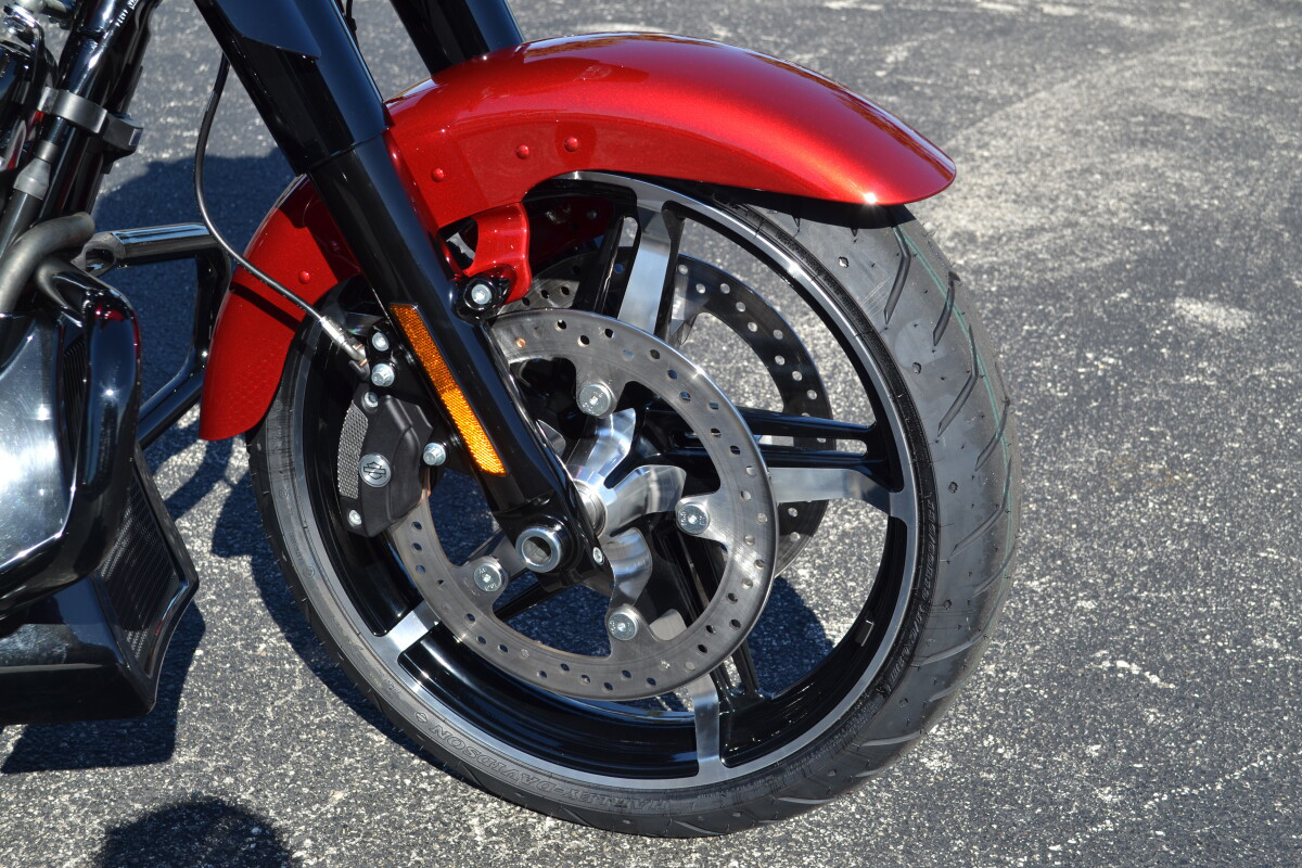 Street Glide®