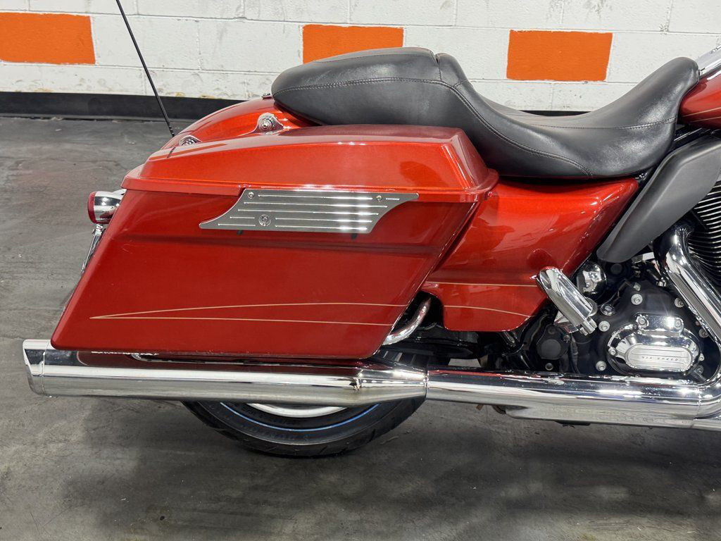 Road Glide® Custom