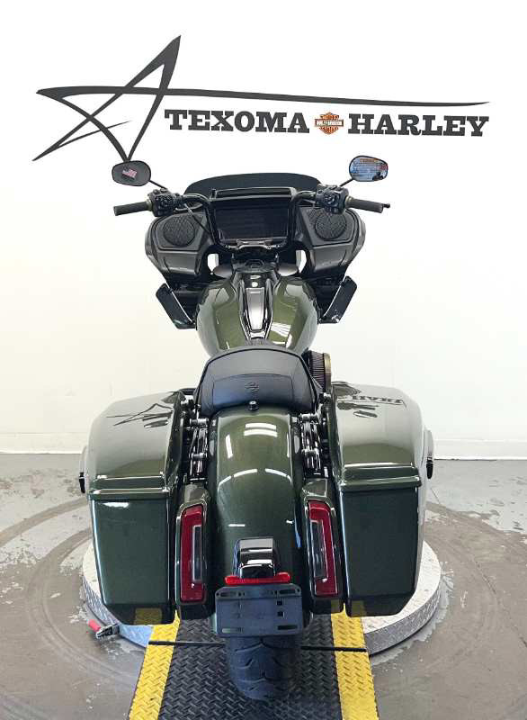 Road Glide®