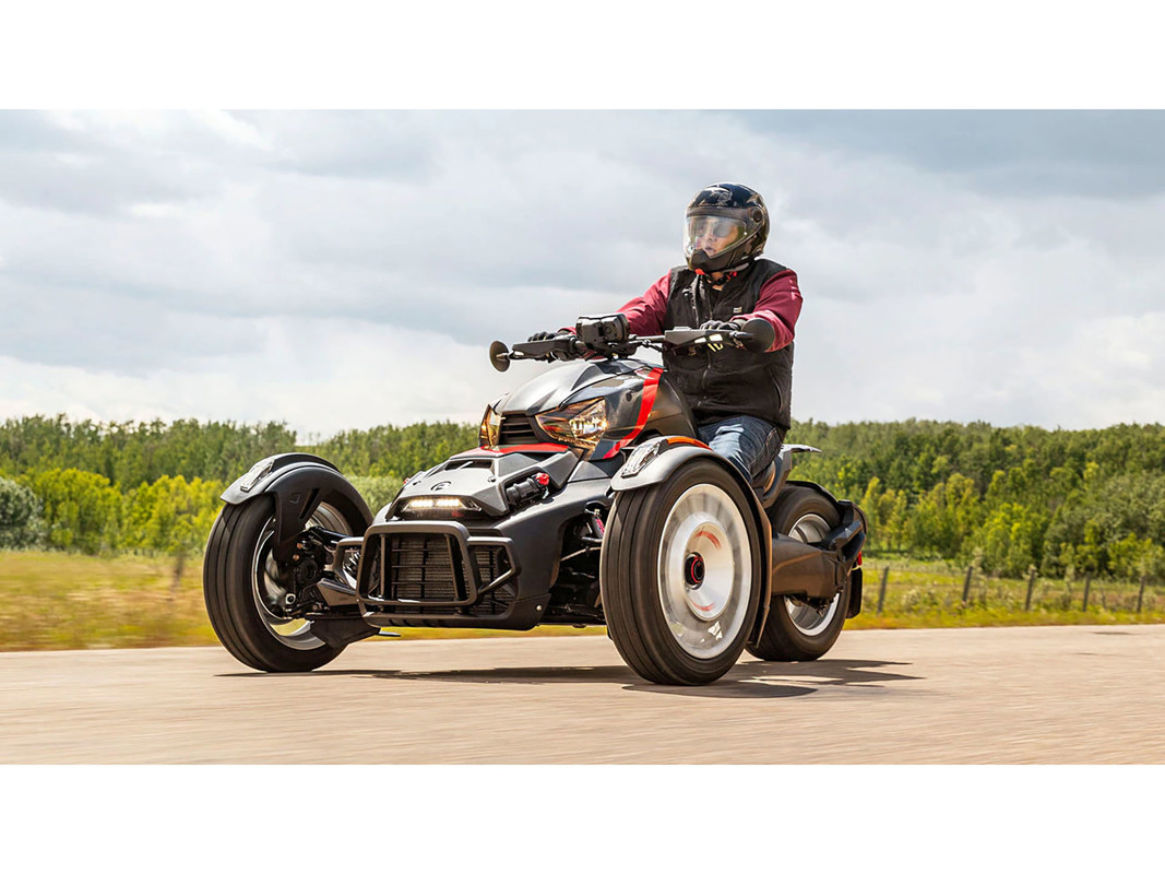 Ryker 900 Sport