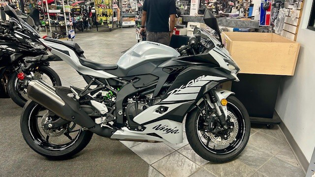 Ninja ZX-4RR