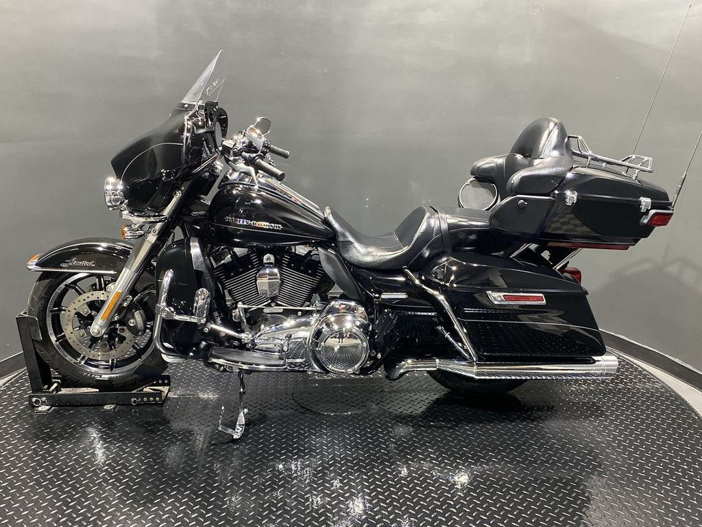 Electra Glide® Ultra Limited® Low