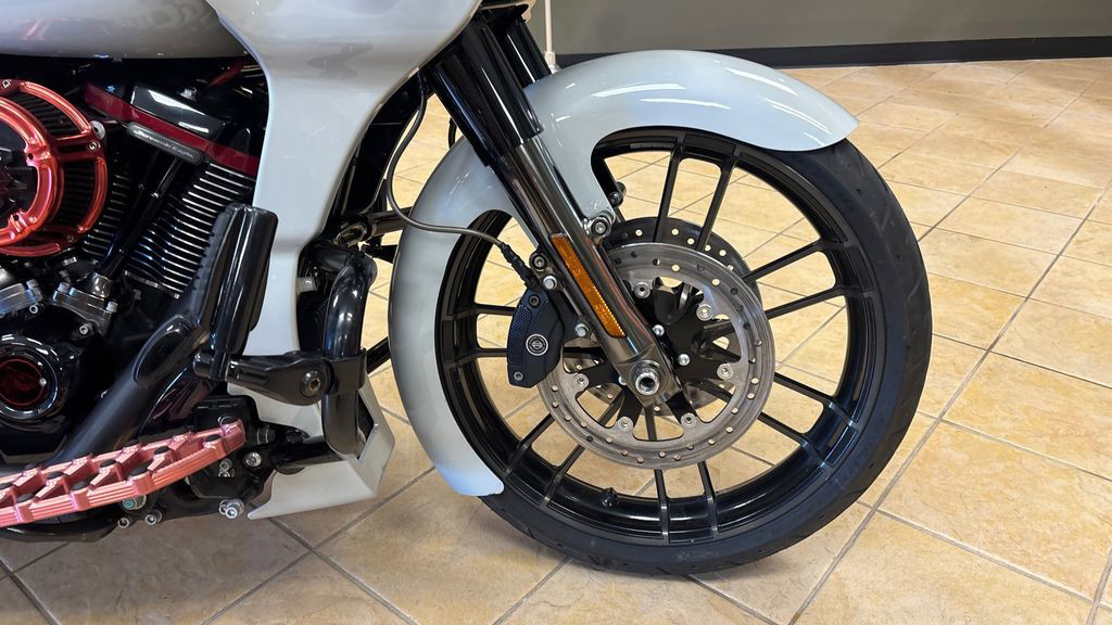 CVO® Road Glide®