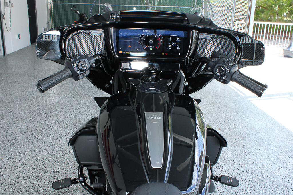 Street Glide® 3 Limited
