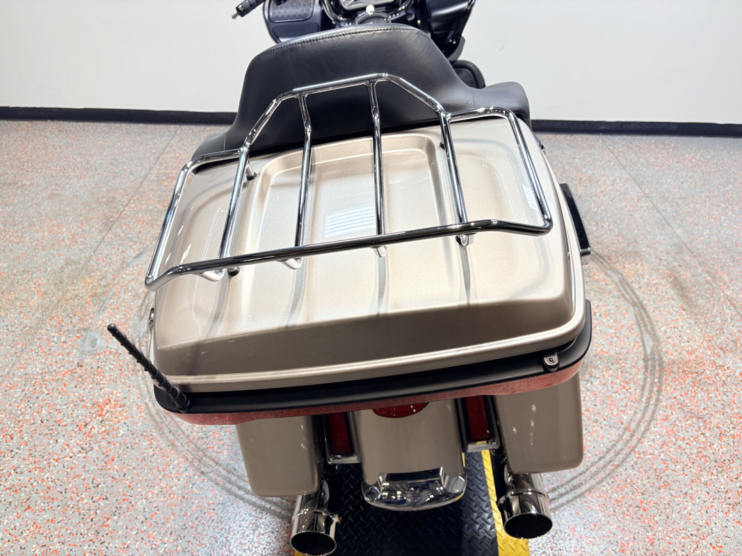 Road Glide® Ultra